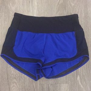 Lululemon Black/blue mind over miles short size 4